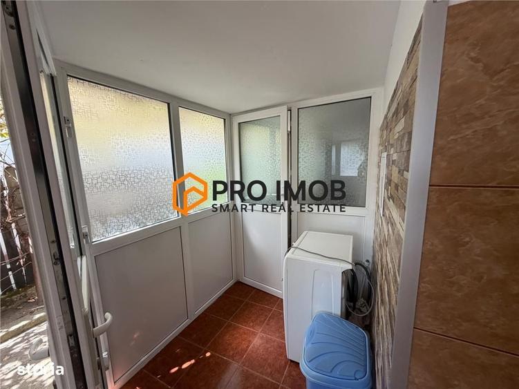 Casă cu 3 camere decomandat în Băceni