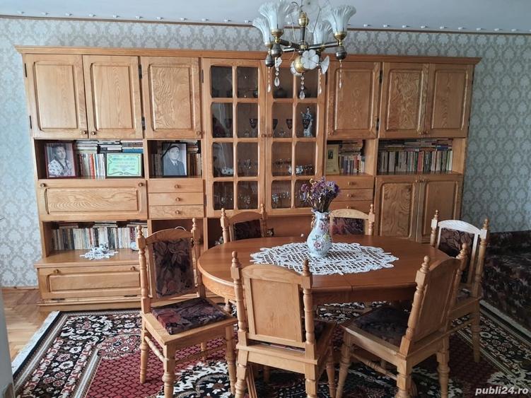 Casă cu 5 camere cu Teren 8620 Mp în Pipirig