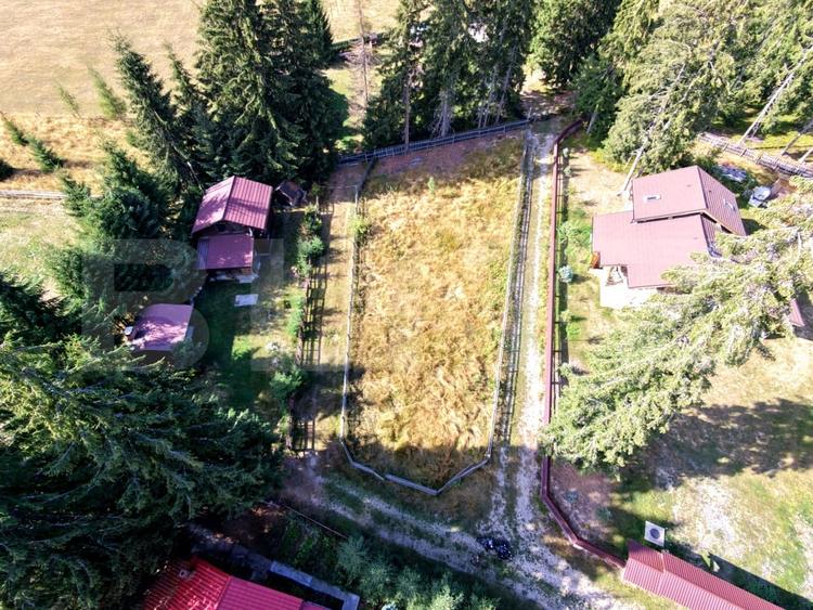 Teren Construcții intravilan de 744 mp, în Mărișel