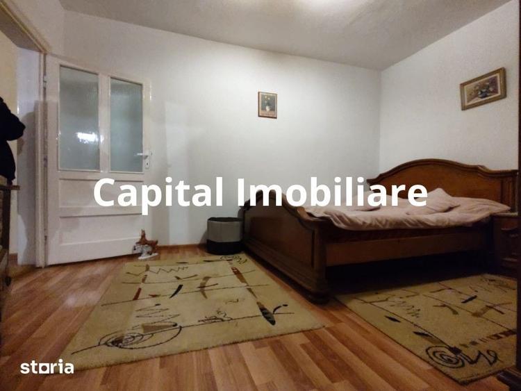 Casa cu mansarda, 7 camere, anexe, Sanmartin - 3