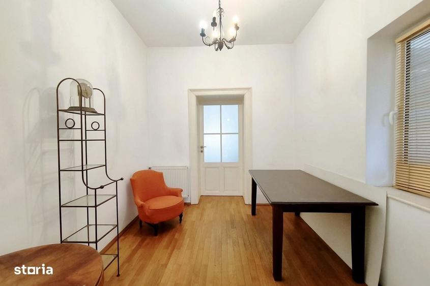 Apartament cu 4 camere în Central