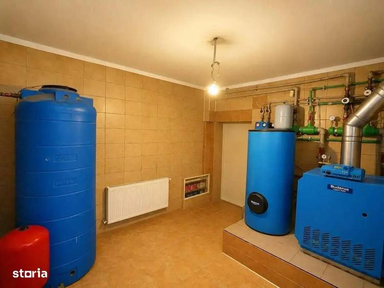 Casă cu 4 camere în Fundeni