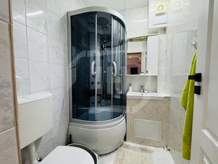 Apartament cu 4 camere decomandat, mobilat în Mărăști