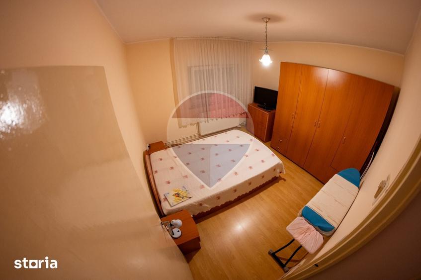 Apartament cu 2 camere decomandat în Vitrometan