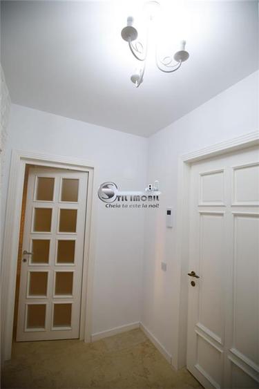 Apartament cu 3 camere decomandat în Copou