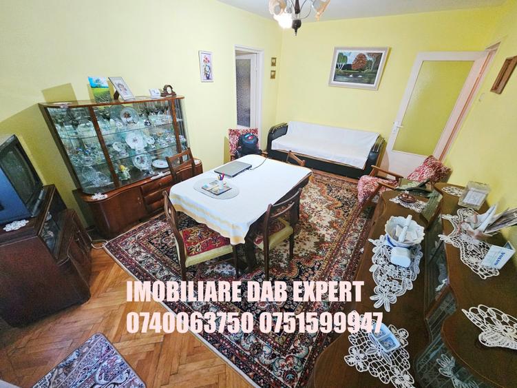 Apartament cu 3 camere decomandat în Țiglina 3