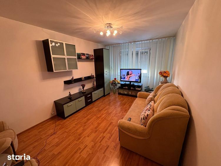 Apartament cu 3 camere în Sălăjan