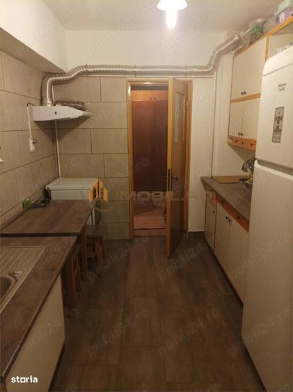 Apartament cu 3 camere decomandat, mobilat în Nicolina — fotografia 3