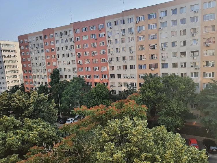 Garsonieră decomandată în Dristor