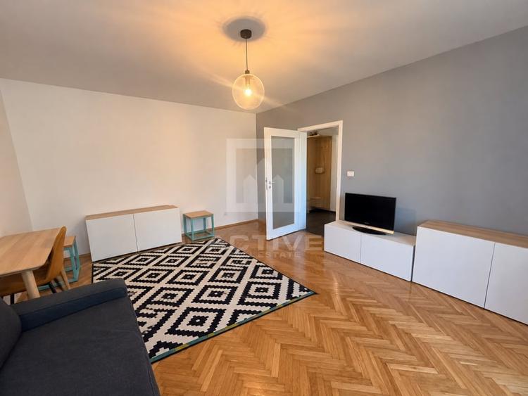 Apartament cu 2 camere decomandat, mobilat în Plopilor