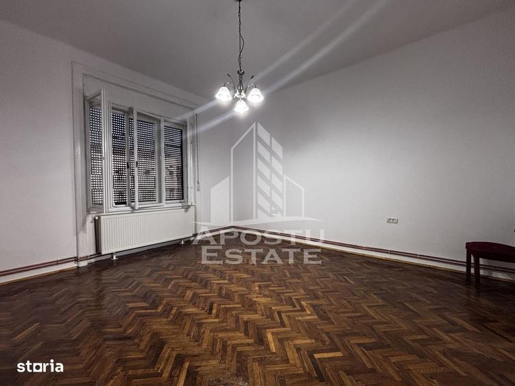 Apartament cu 3 camere în Iosefin