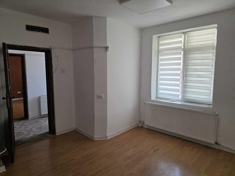 Casă cu 2 camere în Nord