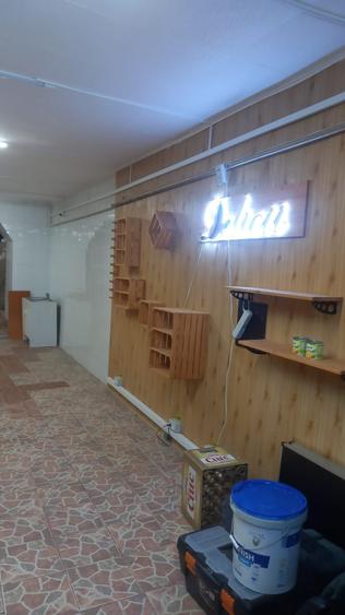 Inchiriez spatiu comercial zona centrala - 2