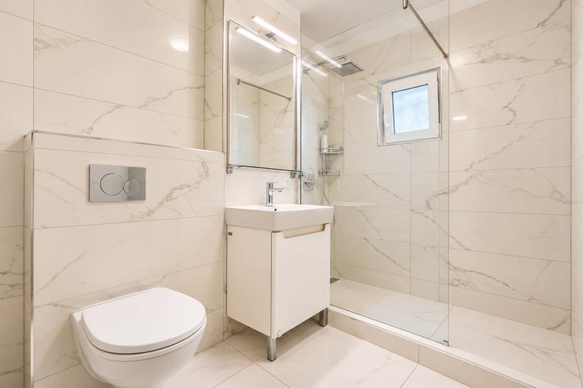 Apartament cu 4 camere semidecomandat, mobilat în Zorilor
