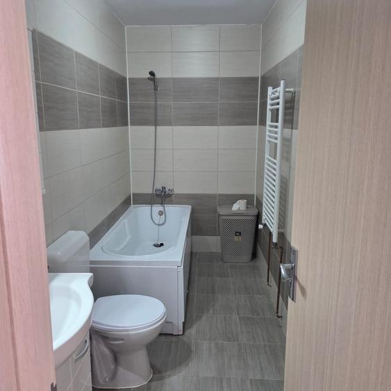 Apartament cu 2 camere semidecomandat, mobilat în Astra