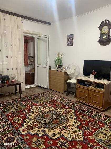 Garsonieră decomandată în Primo