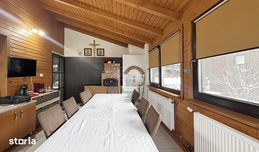 Casă cu 9 camere cu Teren 2315 Mp în Bran