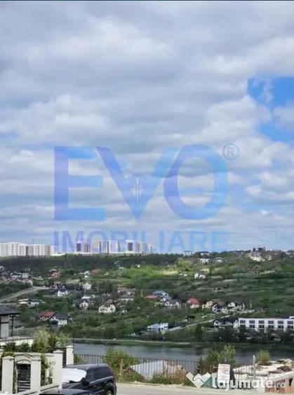 Garsonieră decomandată în Valea Lupului