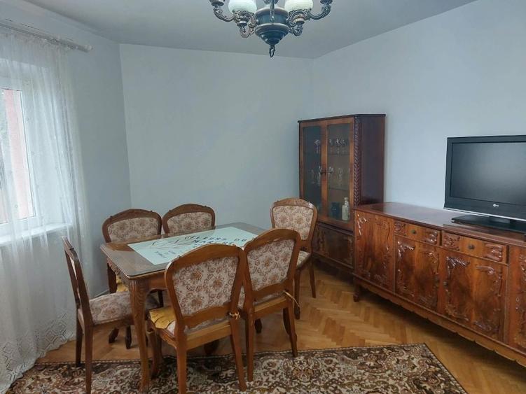 Apartament cu 3 camere decomandat în Lazaret