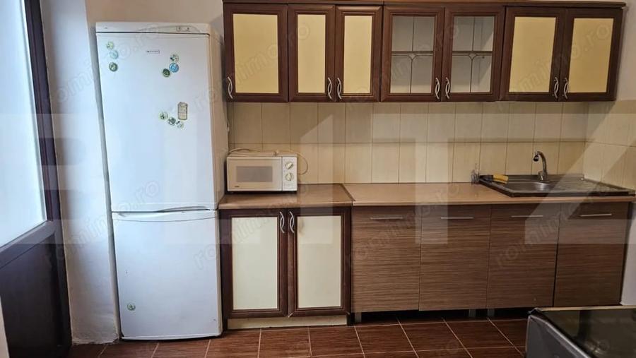 Apartament cu 2 camere semidecomandat, mobilat în Odobescu