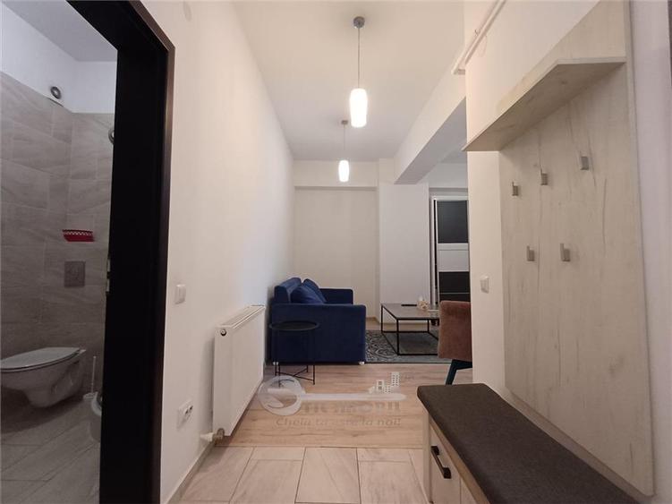 Apartament cu 2 camere decomandat în Podu Roș