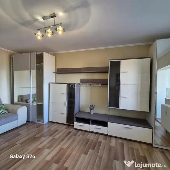 Apartament cu 2 camere decomandat în Turda