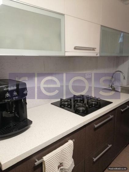 Apartament cu 3 camere semidecomandat în Dristor