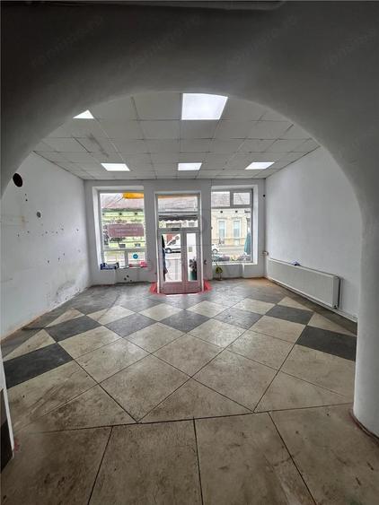 Spațiu comercial, de 48 mp, în Brâncoveanu