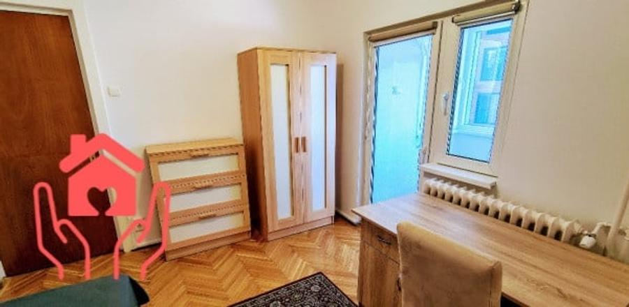 Apartament cu 4 camere decomandat, mobilat în 1 Mai