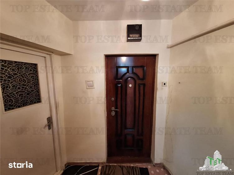Apartament cu 3 camere decomandat în Ultracentral