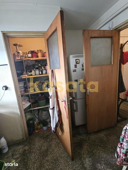 Apartament cu 2 camere semidecomandat în Titan