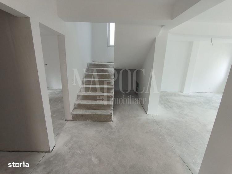 Casă cu 4 camere în Dezmir