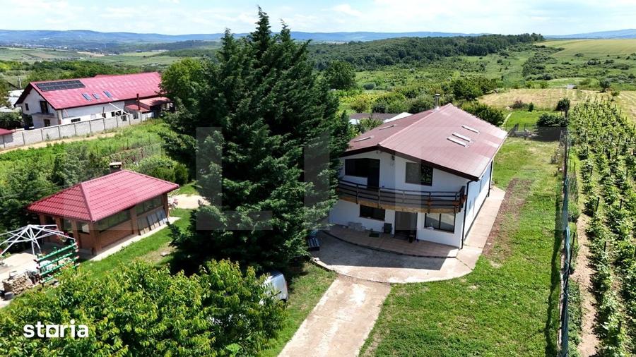 Casă cu 5 camere cu Teren 2250 Mp în Miroslava