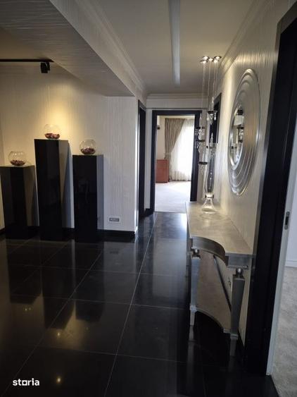 Apartament cu 3 camere în Grigorescu