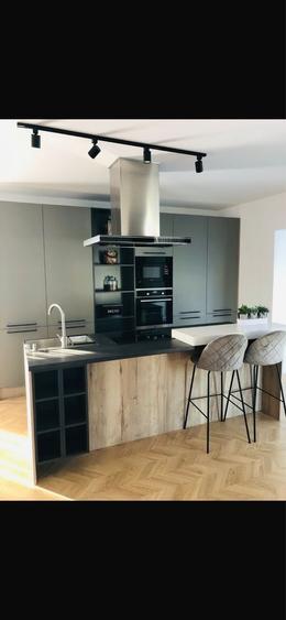 Casă cu 4 camere cu Teren 980 Mp în Exterior Vest
