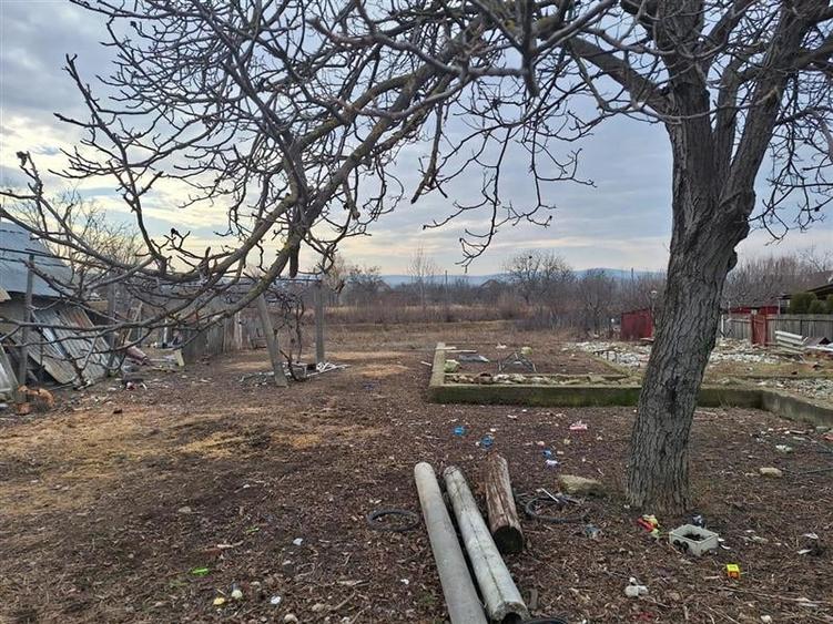 Teren Construcții intravilan de 1200 mp, în Gherăiești