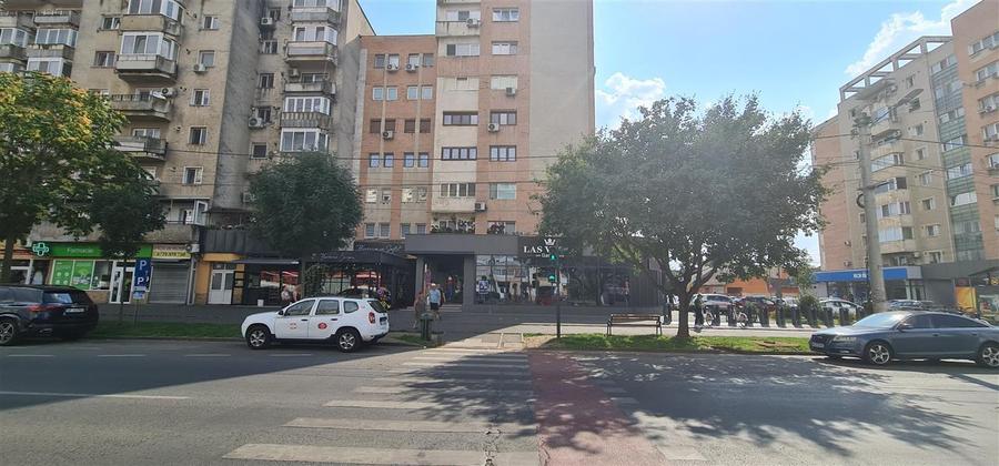 Spațiu comercial, de 201 mp, în Aurel Vlaicu