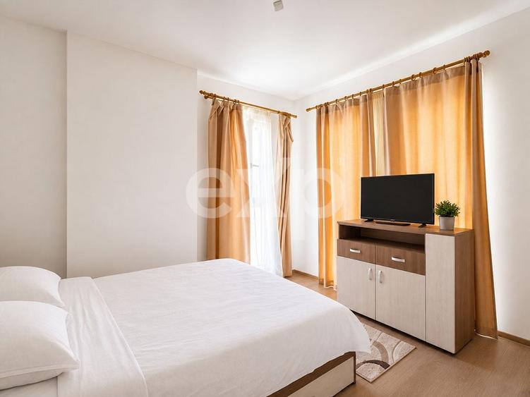 Apartament cu 3 camere în Aradului