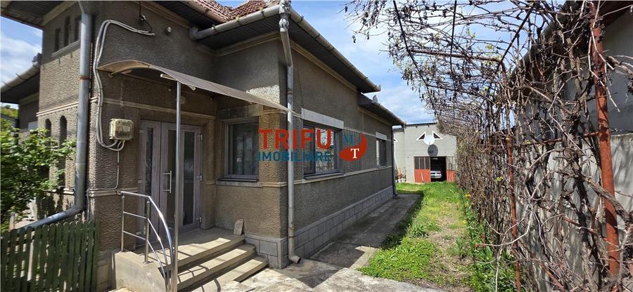 Casă individuală cu 3 camere cu Canalizare în Micești