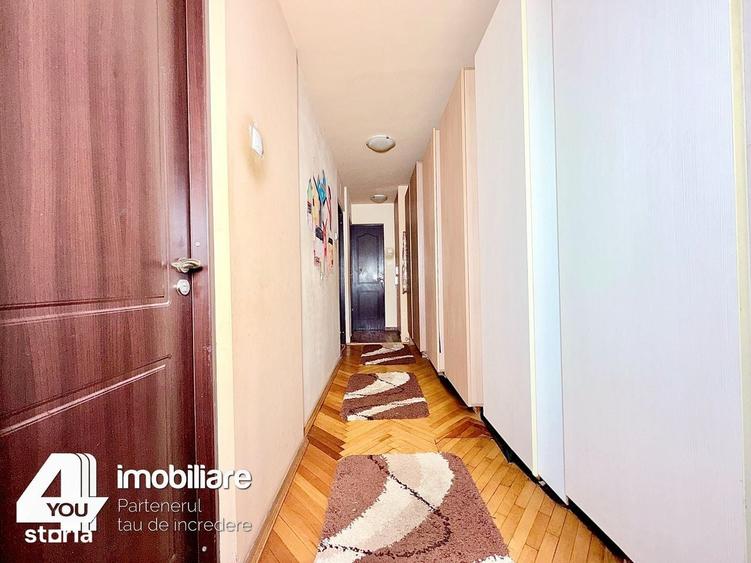 Apartament cu 3 camere decomandat în Micălaca