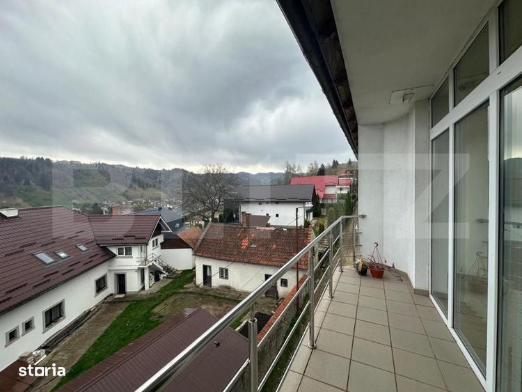 Casă cu 4 camere în Moieciu