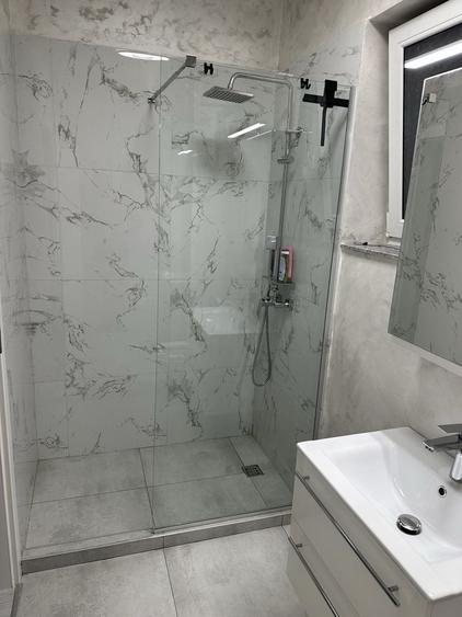 Apartament cu 2 camere decomandat în Tomis Nord