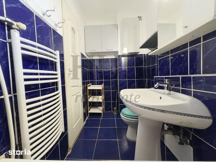 Apartament cu 3 camere decomandat în Republicii