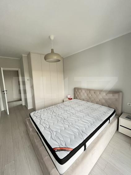 Apartament cu 2 camere decomandat, mobilat în Calea Moldovei