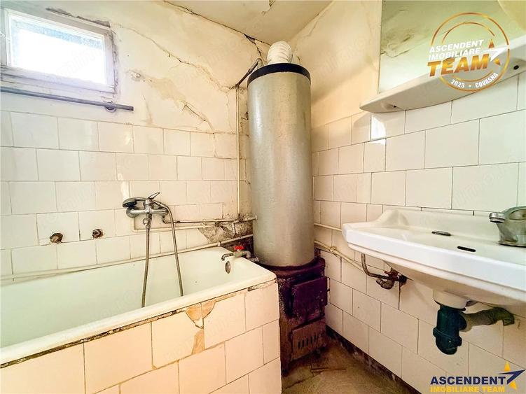 Casă cu 3 camere cu Teren 1087 Mp în Micfalău