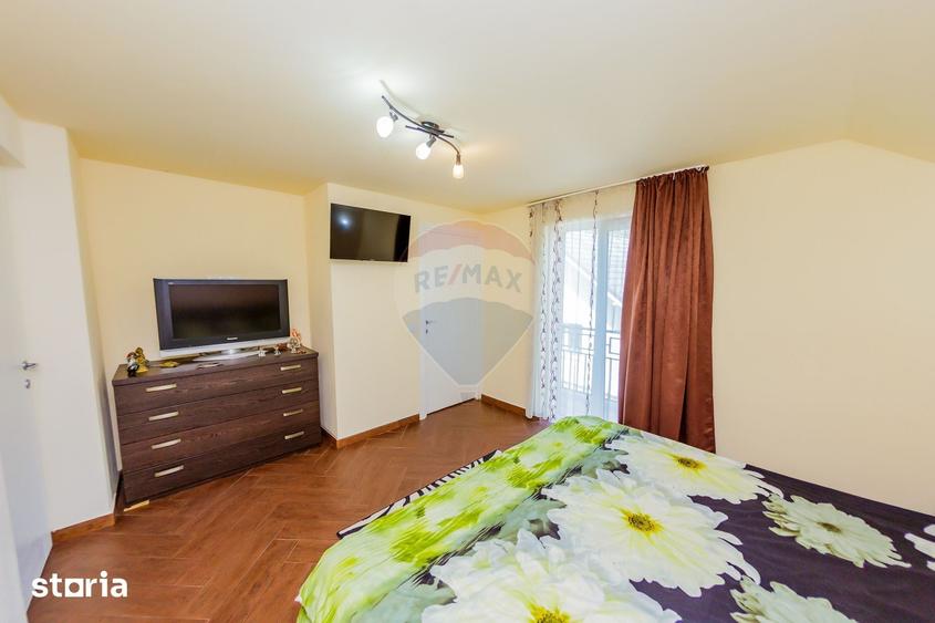 Casă cu 4 camere cu Teren 547 Mp în Central