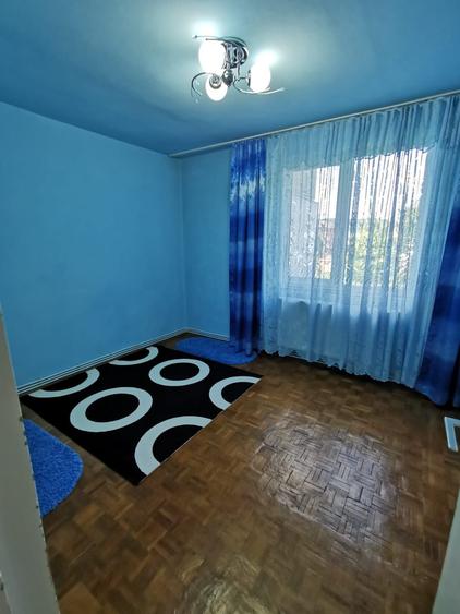 Apartament cu 2 camere semidecomandat în Petros