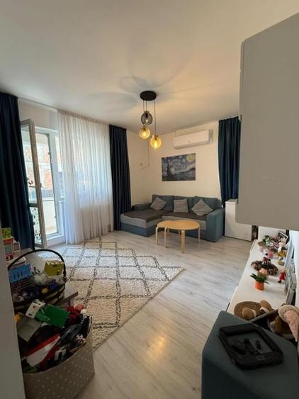 Apartament cu 3 camere, mobilat în Militari