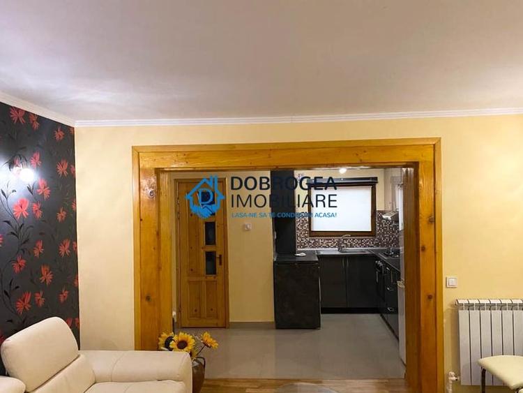 Casă individuală cu 3 camere cu Canalizare în Central