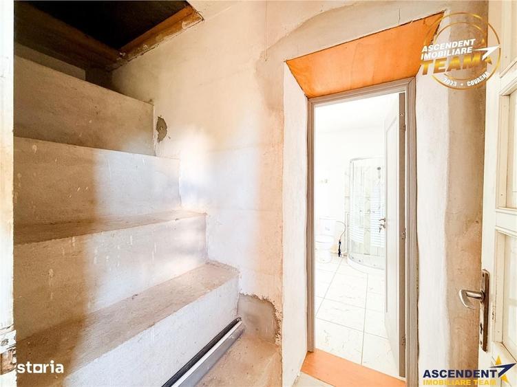 Casă cu 4 camere în Araci